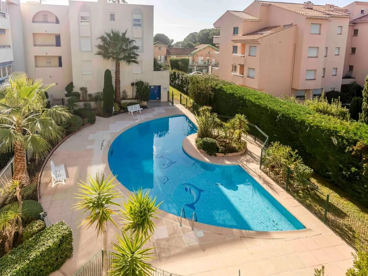 Apartment Le Promethee By Interhome Saint-Raphael