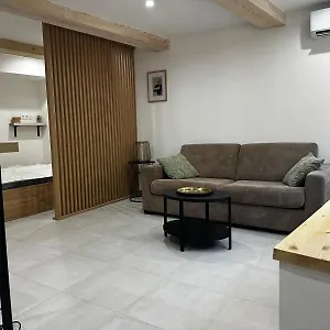 Appartement F2 Quartier Des Arts St Raphael, Saint-Raphaël
