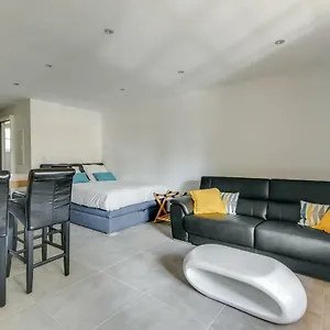  Apartment Le Hameau Des Pins